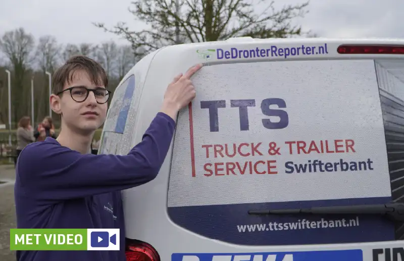 Video | Almere College Praktijkonderwijs viert oplevering elektrische bus